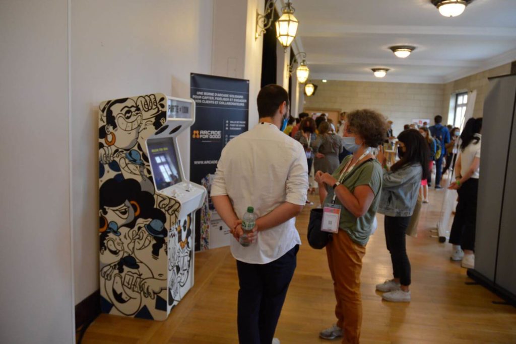 borne arcade salon professionnel UEED 2