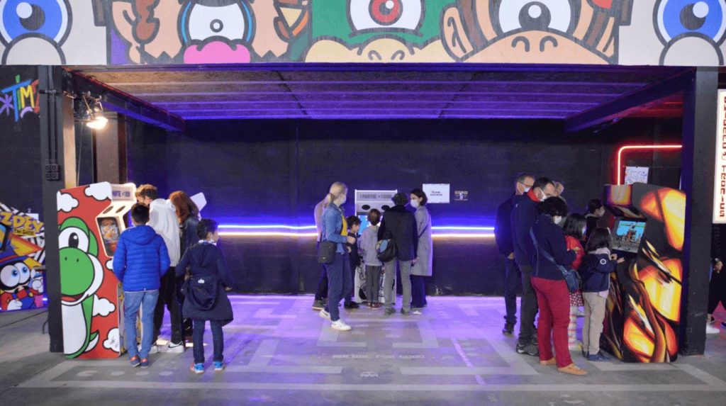 bornes arcade joueurs enfants adultes mario pac man